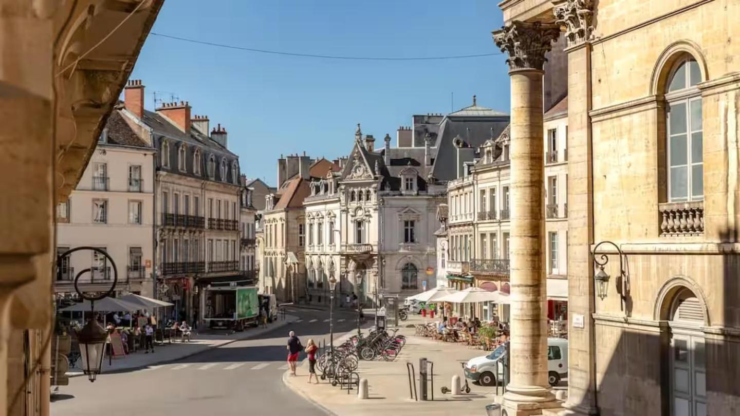 L ' Arlequin RELAX -CONFORT-THEATRE - DOWNTOWN Dijon Extérieur photo